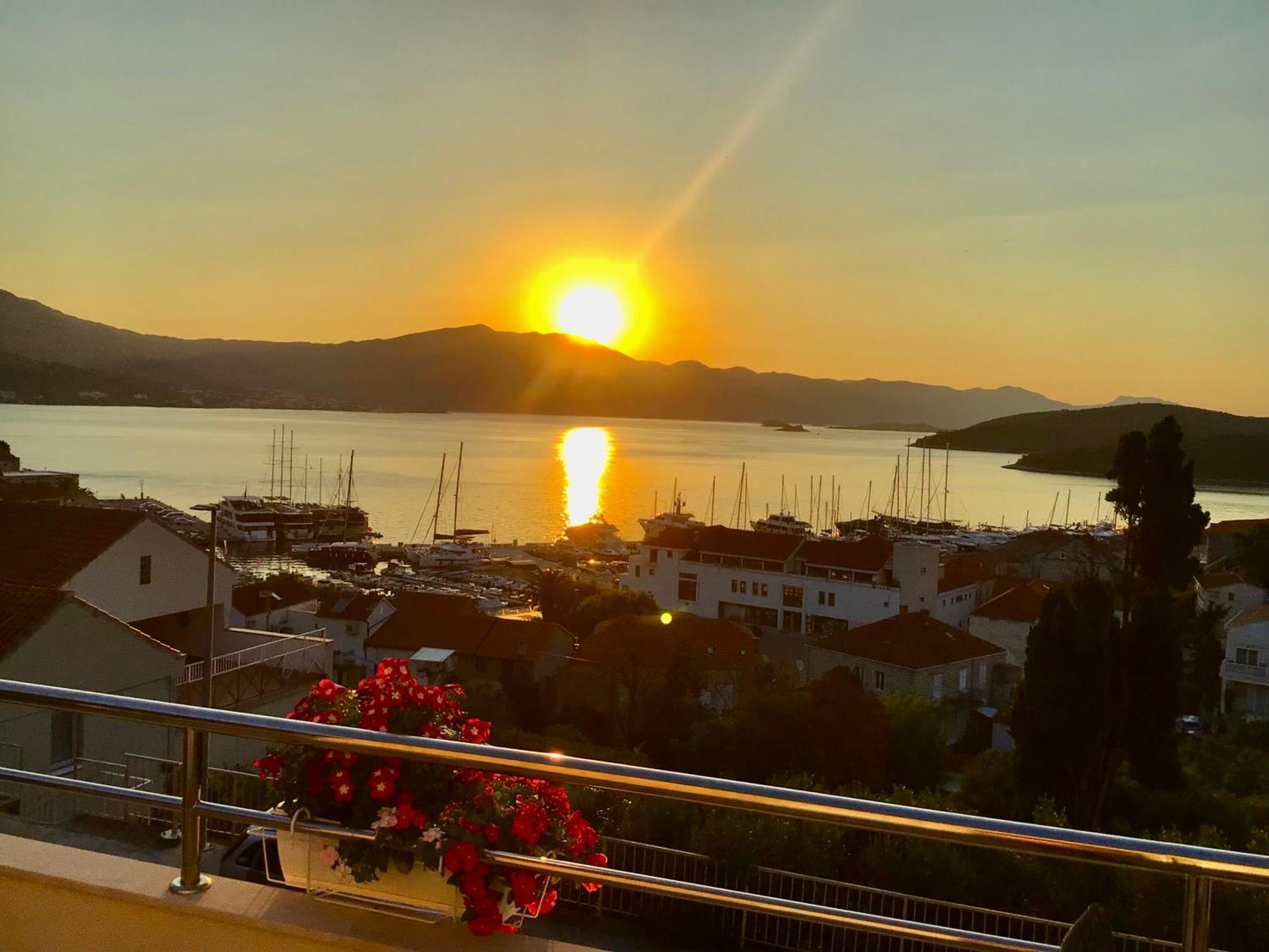 Lux Apartments Korčula Zewnętrze zdjęcie